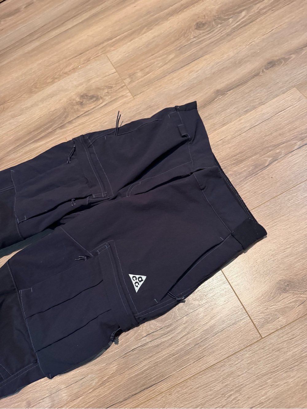 Nike ACG All Conditions Gear Summit Smith Pants Black Women’s Medium Cargo Pant - Picture 2 of 10
